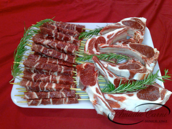 Arrosticini e lombatine di pecora